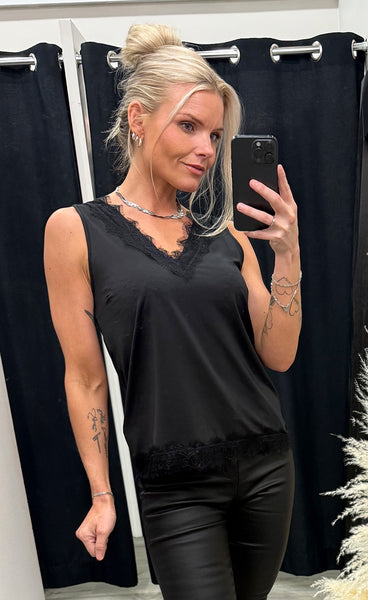 FREEQUENT Bicco top - black