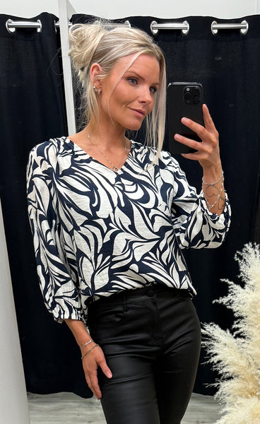 Ariana blouse 6 - floral reverie navy