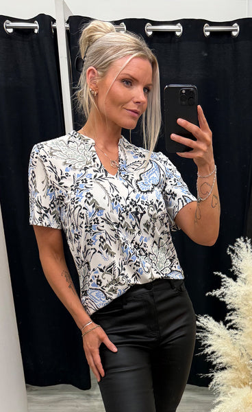 Seen tee 9 - femi bouquet gray morn