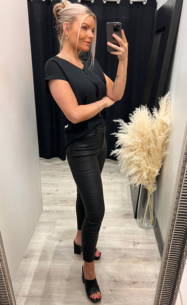 Hot blouse - black
