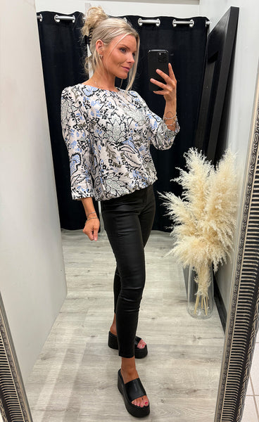 Ariana blouse 17 - bouquet gray morn