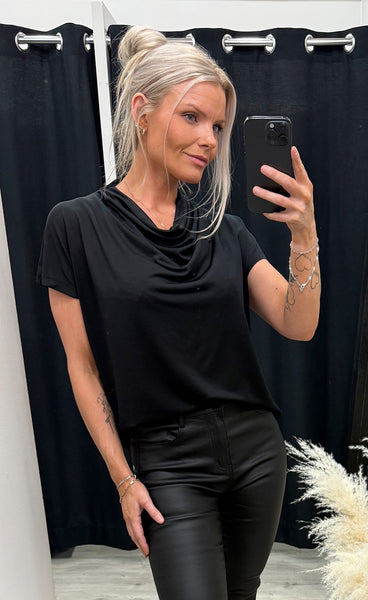 Katka Ginae blouse - black