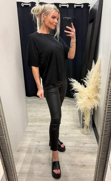FREEQUENT Prea tee - black
