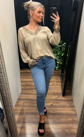 Whitney blouse - sandshell