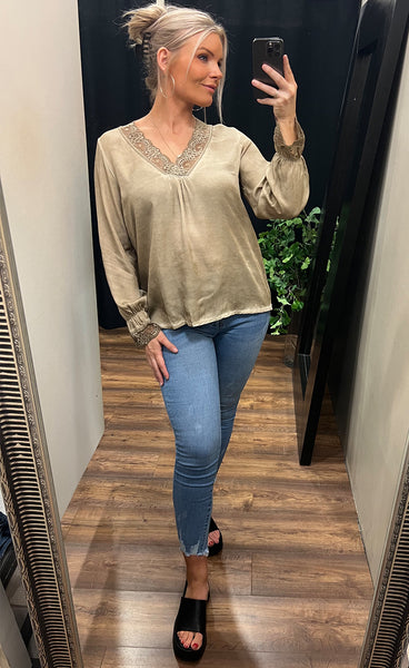 Whitney blouse - sandshell