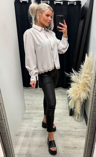 Nellie shirt 391 - coffee stripe