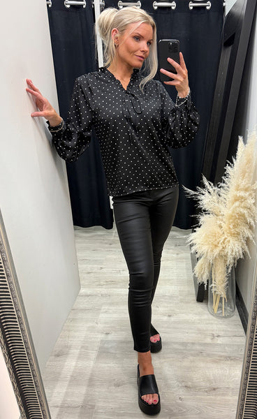 Cassy satin blouse 703 - black