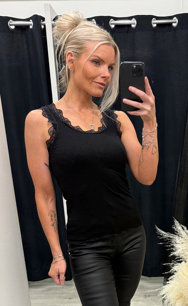 FREEQUENT Balace top - black