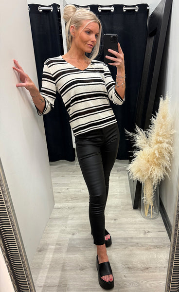 Imani tee 1 - black stripe