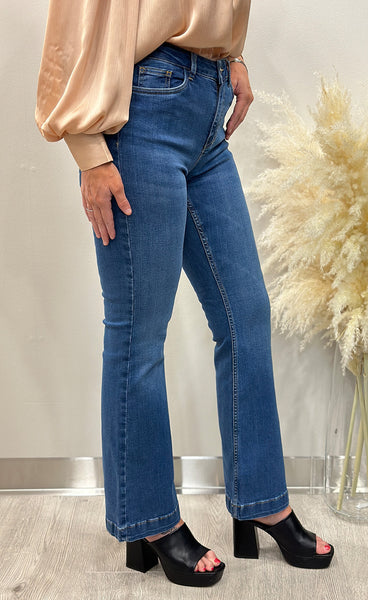 BECCA bootcut jeans - medium blue