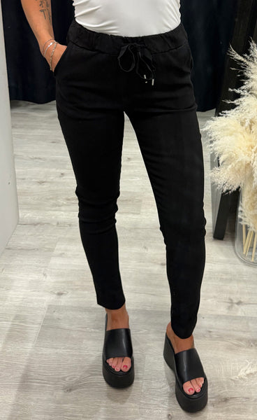 Carmen plain trousers - black