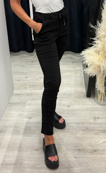Carmen plain trousers - black