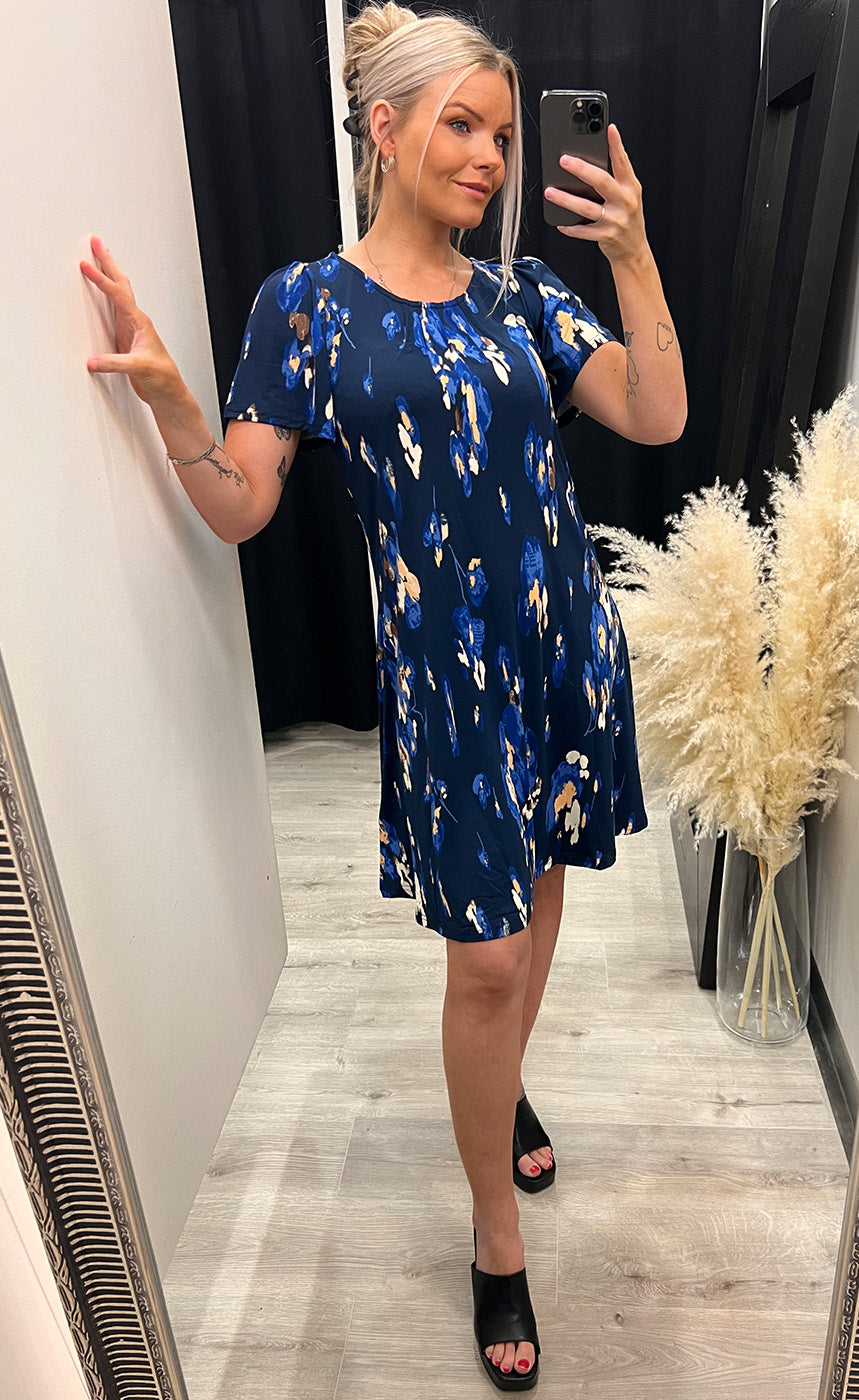 Seen dress - hydrangea