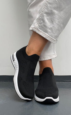 Strigaskór 1117 - black