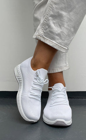 Strigaskór 1118 - white