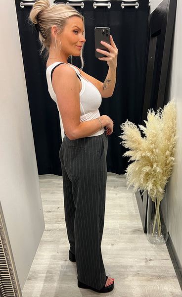 Elvia pants - grey pinstripe