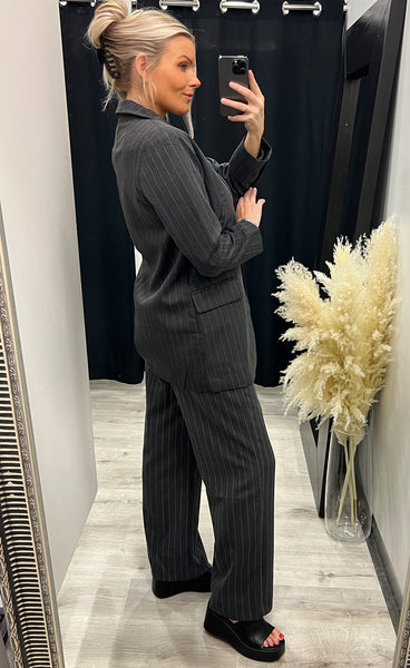 Elai oversize blazer - grey pinstripe