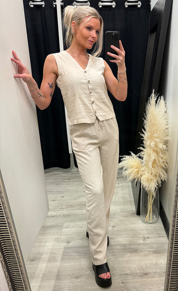 Falakka waistcoat 2 - sand