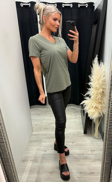Shoulder v-neck tee 1 - smokey olive