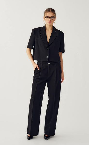 N-Leanne crop blazer - black