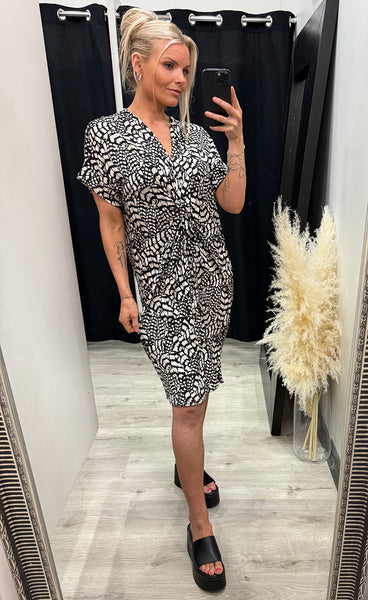 Ollie knot dress - munstur 2