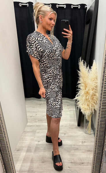 Ollie knot dress - munstur 2
