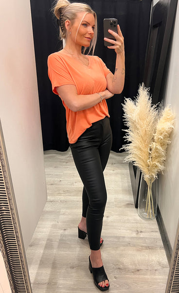 Fenya v-neck tee - persimmon