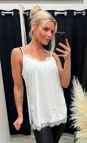FREEQUENT Bicco slit top - off white
