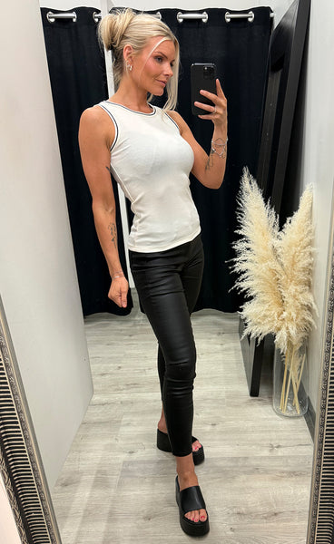 Hozana top 2 - white w. black stripe