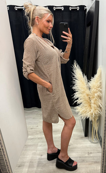 Bobbi dress 6 - dots mountain white