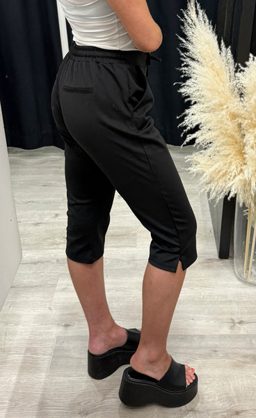 Blazer capri 1 - black