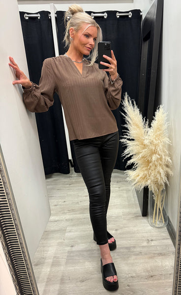 Paulana blouse 1 - rain drum