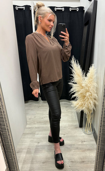 Paulana blouse 1 - rain drum