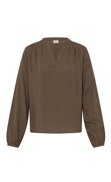 Paulana blouse 1 - rain drum