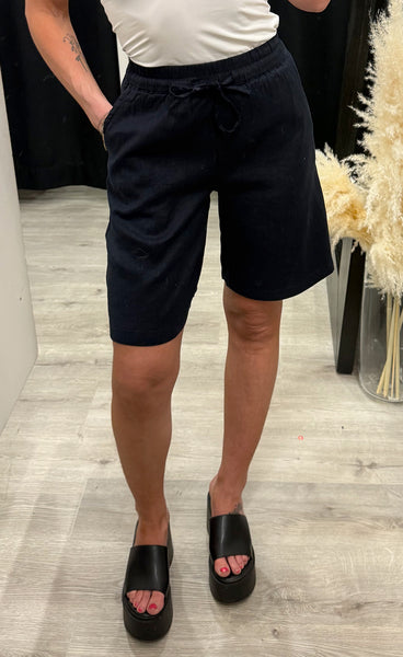 PULZ Luca shorts - dark sapphire