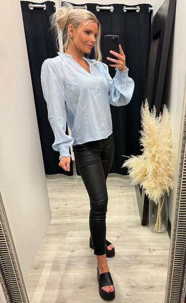 Emma blouse - light blue