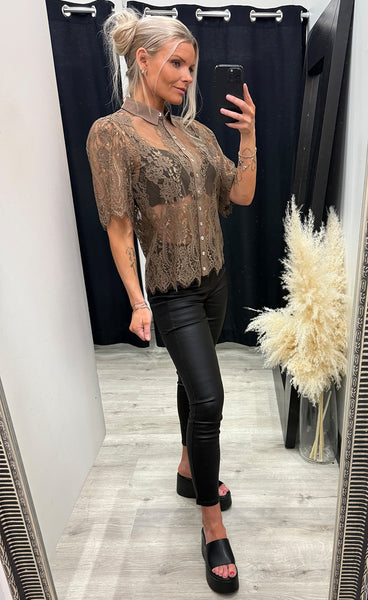 Paloma lace blouse - caramel