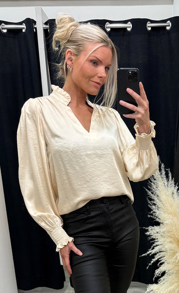 CONTINUE Moe satin blouse - champagne