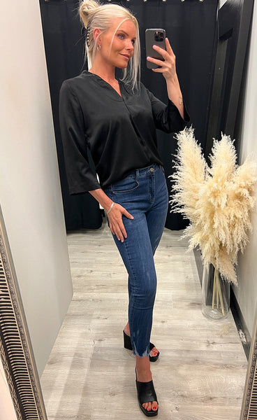 Saya blouse 1 - black