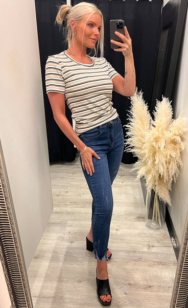 Sani tee 1 - black mix