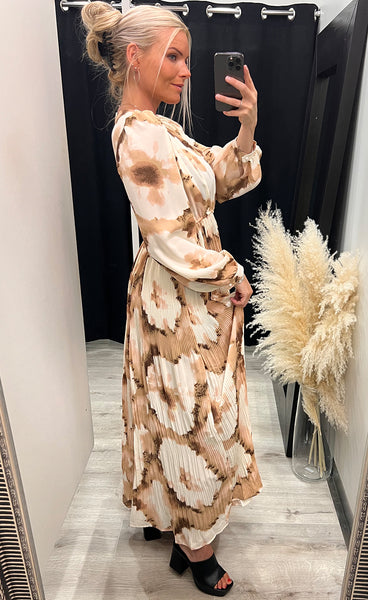 Natalie dress - apricot