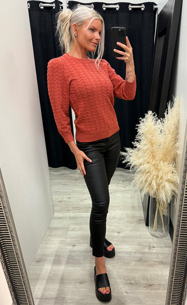 Rosy 3/4 sleeve pullover - dusty cedar red