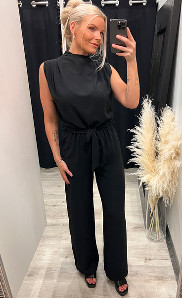 Guto jumpsuit - black