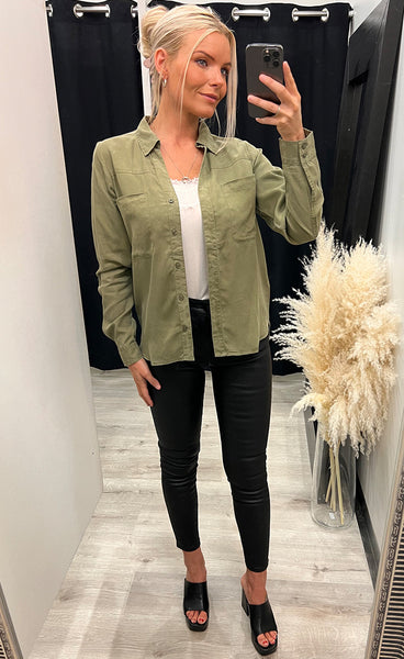 Brooklyn shirt - lichen green