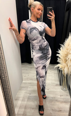 Freya mesh dress - white black