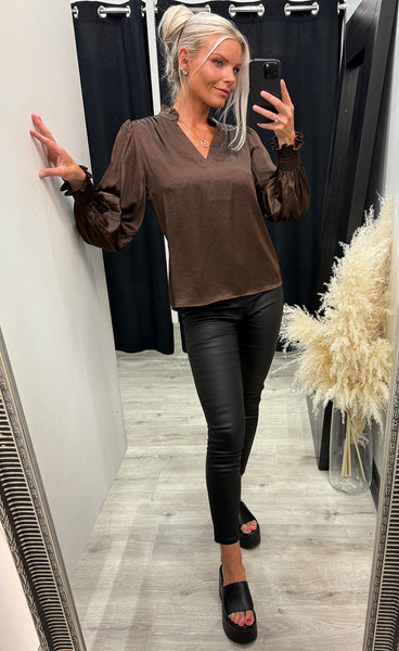 Moe satin blouse - brown