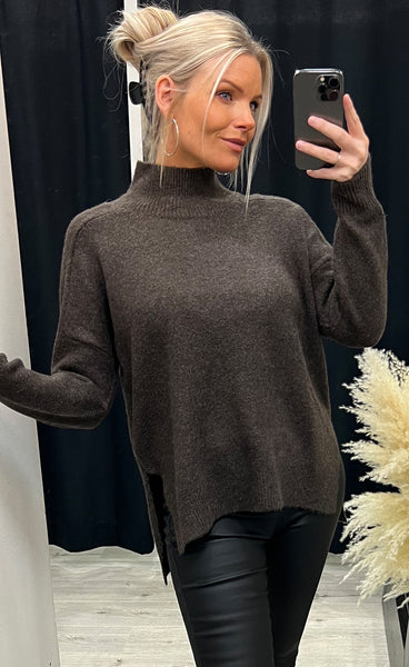 Megan knit - brown