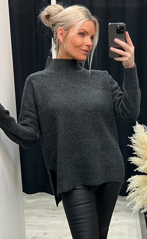 Megan knit - dark grey