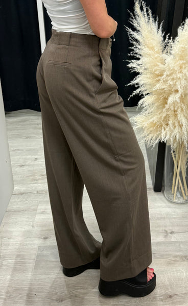 NÜMPH Nulippa straight pants - chocolate plum