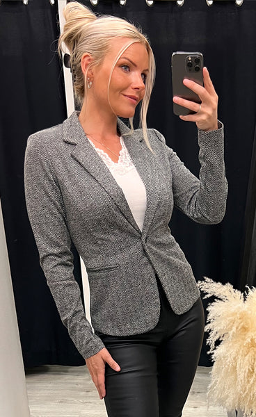 ICHI Kate jacquard blazer 4 - black/white herringbone